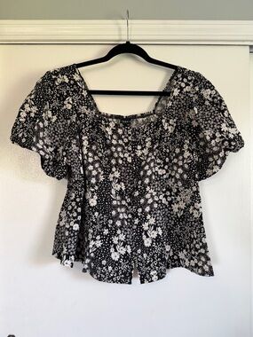 Square Neck Puff Sleeve Floral Top - Black/re White